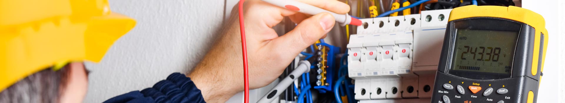 imagen-Técnico en Sistemas de Control Eléctrico